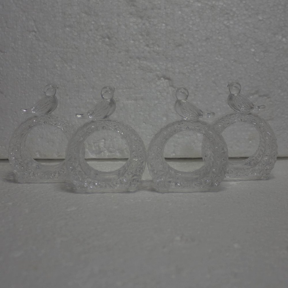 The Byrdes collection by Hafbauer Set of 4 Crystal Napkin Rings